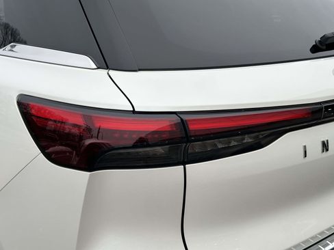 Used 2023 INFINITI QX60 Autograph image 10