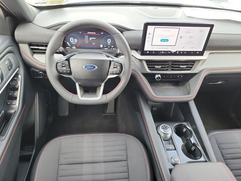 New 2026 Ford Explorer ST-Line w/ ST-Line Street Pack RWD image 18