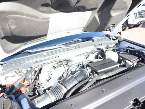 Used 2018 GMC Sierra 2500 SLT w/ Duramax Plus Package image 19