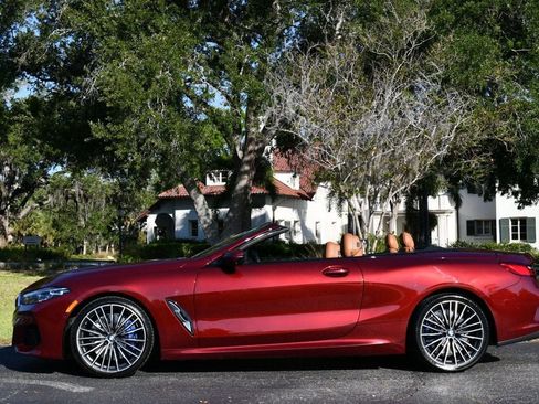 Used 2022 BMW 840i Convertible RWD image 32