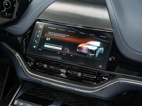 Used 2025 Aston Martin DBX 707 image 25