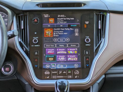 Used 2020 Subaru Outback Touring XT image 20