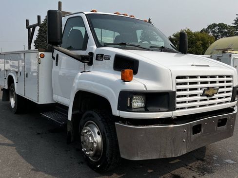 Used 2006 Chevrolet Kodiak C4500 2WD Regular Cab image 3