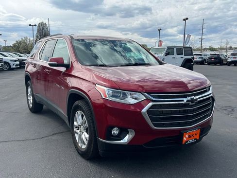 Used 2021 Chevrolet Traverse LT AWD/4WD image 7