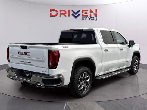 New 2026 GMC Sierra 1500 SLT w/ SLT Premium Plus Package AWD/4WD image 5