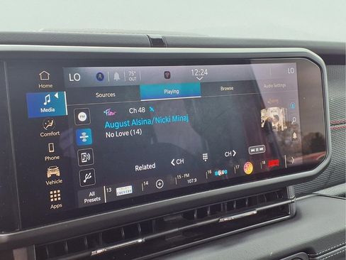 Used 2025 Jeep Wrangler Unlimited Rubicon image 7