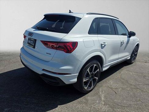 Used 2025 Audi Q3 2.0T Premium Plus w/ Premium Plus Package AWD/4WD image 3
