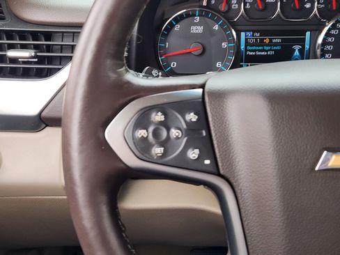 Used 2017 Chevrolet Tahoe Premier image 35
