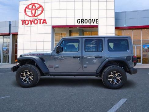 Used 2018 Jeep Wrangler Unlimited Rubicon AWD/4WD image 2