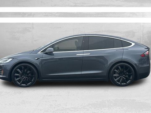 Used 2020 Tesla Model X Long Range image 7