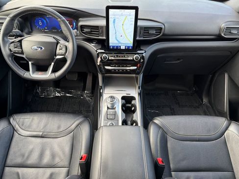 Used 2023 Ford Explorer ST w/ Equipment Group 401A image 3