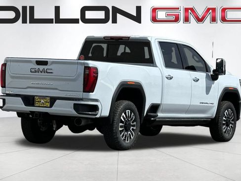 New 2026 GMC Sierra 2500 Denali Ultimate w/ Max Trailering Package AWD/4WD image 4