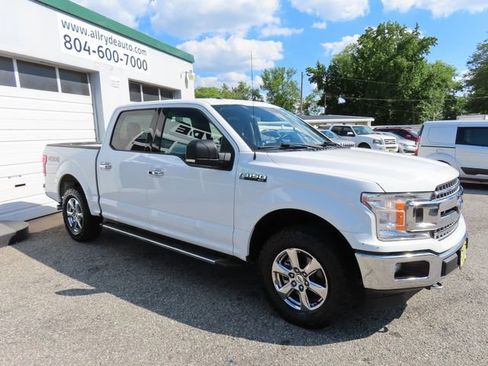 Used 2018 Ford F150 XLT w/ Equipment Group 302A Luxury AWD/4WD image 4