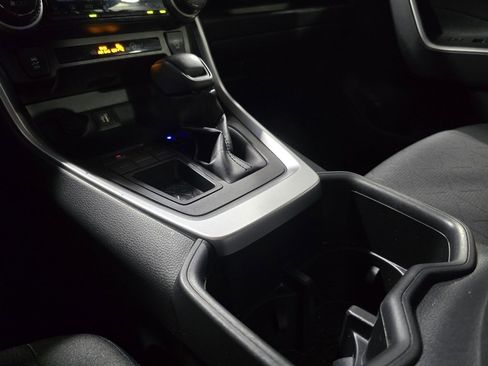 Used 2023 Toyota RAV4 XLE image 24