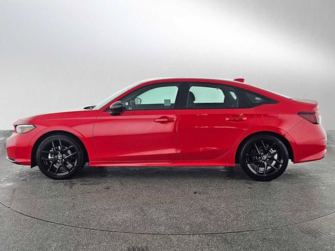 Used 2025 Honda Civic Sport image 6