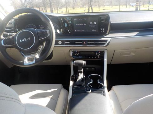 Used 2022 Kia K5 LXS image 14