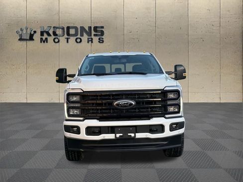 Used 2024 Ford F250 Lariat w/ Lariat Ultimate Package AWD/4WD image 3