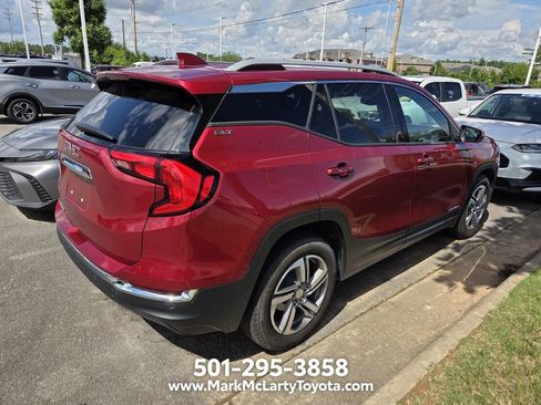 Used 2020 GMC Terrain SLT w/ Preferred Package FWD image 10