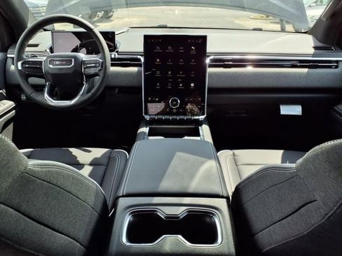 New 2026 GMC Sierra EV Elevation image 18