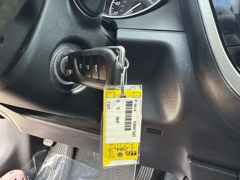 Used 2024 Toyota Camry LE image 28