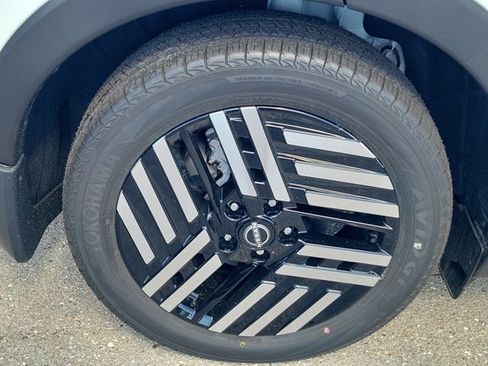 New 2026 Nissan Leaf SV+ w/ Floor Mat Package (SV+) image 3