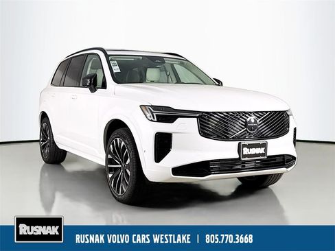 New 2026 Volvo XC90 T8 Ultra w/ Protection Package AWD/4WD image 1