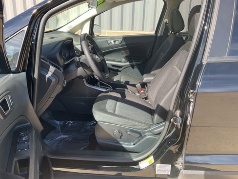 Used 2021 Ford EcoSport SE image 8