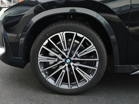 New 2026 BMW X1 xDrive28i w/ Technology Package AWD/4WD image 8
