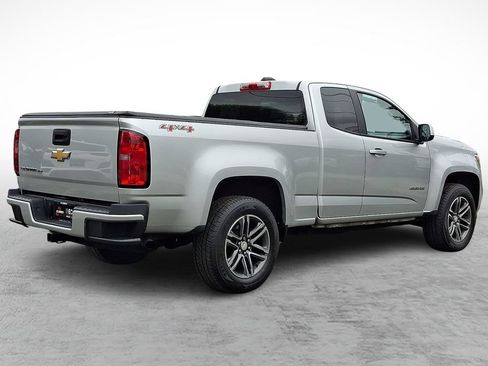 Used 2019 Chevrolet Colorado W/T w/ Custom Special Edition AWD/4WD image 4