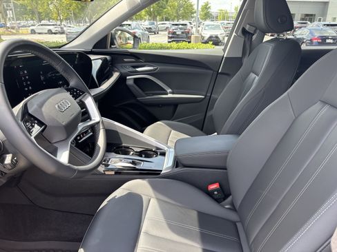 Certified 2025 Audi Q5 Premium w/ Premium Plus AWD/4WD image 16