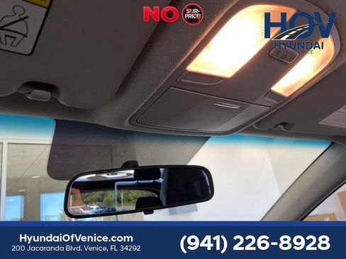 Used 2018 Hyundai Kona SE FWD image 35