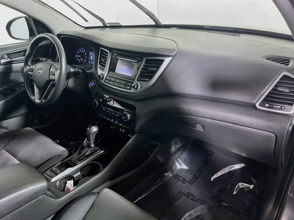 Used 2016 Hyundai Tucson Sport AWD/4WD image 25