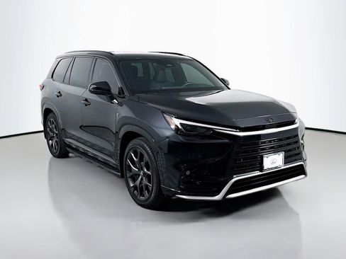 Certified 2026 Lexus TX 500h AWD w/ Technology Package image 3