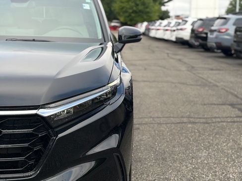 Used 2024 Honda CR-V EX image 4