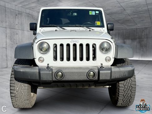 Used 2017 Jeep Wrangler Unlimited Sport w/ Quick Order Package 24S image 4