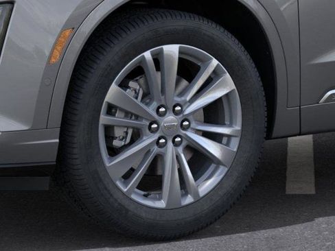 New 2025 Cadillac XT6 Premium Luxury w/ Technology Package image 9