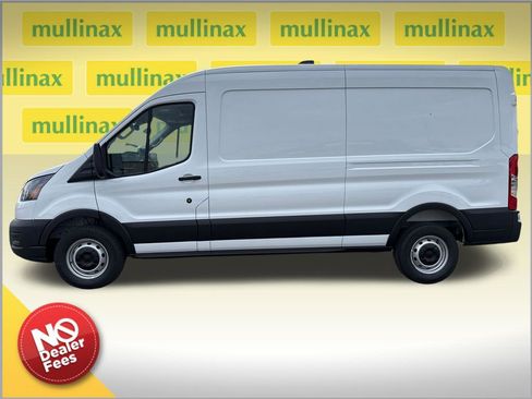 New 2026 Ford Transit 250 148 Medium Roof RWD image 2