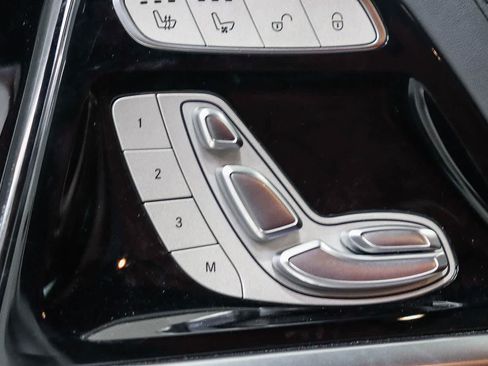 Certified 2022 Mercedes-Benz G 63 AMG 4MATIC image 22