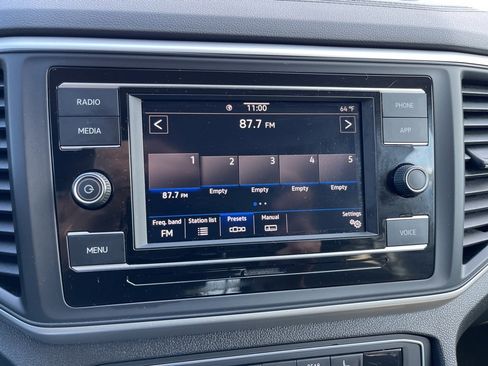 Used 2023 Volkswagen Atlas SE image 10