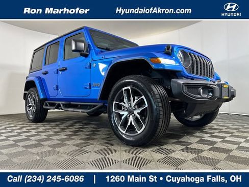 Used 2024 Jeep Wrangler Unlimited w/ Convenience Group AWD/4WD image 1