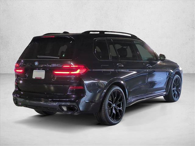 Used 2026 BMW X7 xDrive40i w/ M Sport Package AWD/4WD image 5