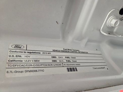 Used 2013 Ford F350 Lariat w/ Lariat Interior Pkg image 95