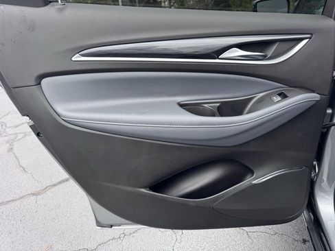 Used 2023 Buick Enclave Essence w/ Sport Touring Edition image 30