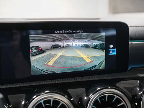 Used 2020 Mercedes-Benz CLA 250 image 29