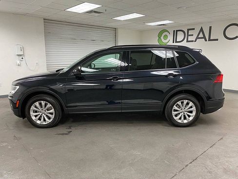Used 2019 Volkswagen Tiguan S image 2