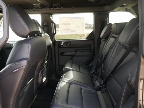 New 2025 Ford Bronco Outer Banks image 12