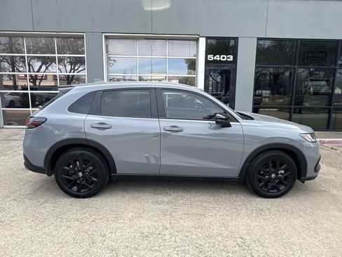 Used 2024 Honda HR-V Sport image 15