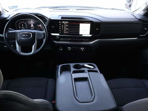 Used 2023 GMC Sierra 1500 Elevation image 11