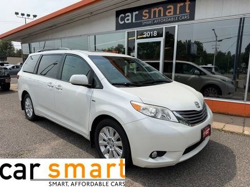 Used 2016 Toyota Sienna XLE w/ Outdoor Package AWD/4WD image 1