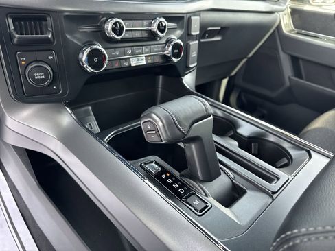 Used 2025 Ford F150 XLT w/ Equipment Group 302A MID image 20